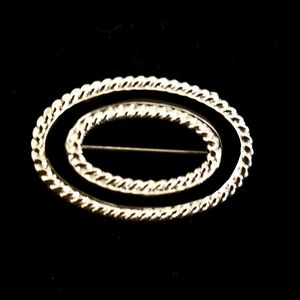 Vintage Monet Black Enamel Oval Shape Braided Brooch Pin / Minimalist Jewelry